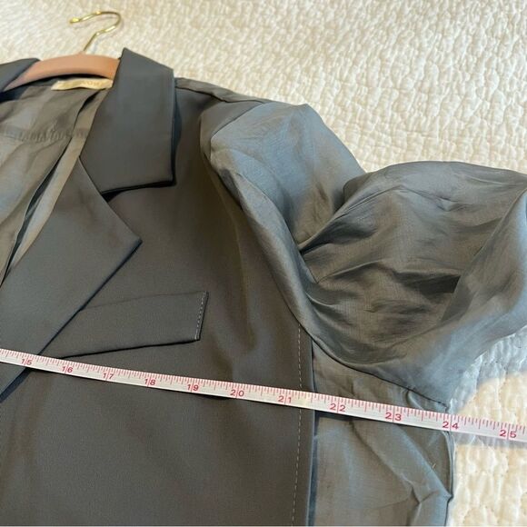 ✨ Two Twin Style Gray Sheer Long Sleeve Top Large - Picture 13 of 14